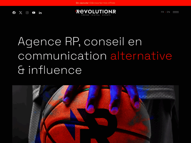 revolutionr.com